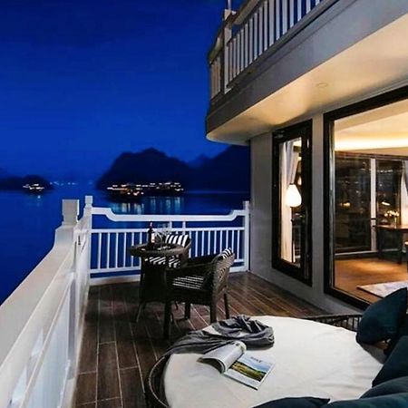 Lotus Elegance Cruise Hotel Ha Long Eksteriør billede